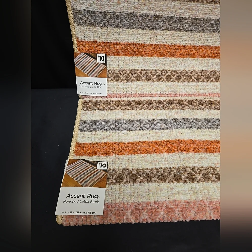 2pc Lot Of Scatter Accent Rugs W/Non Skid Latex Back 22